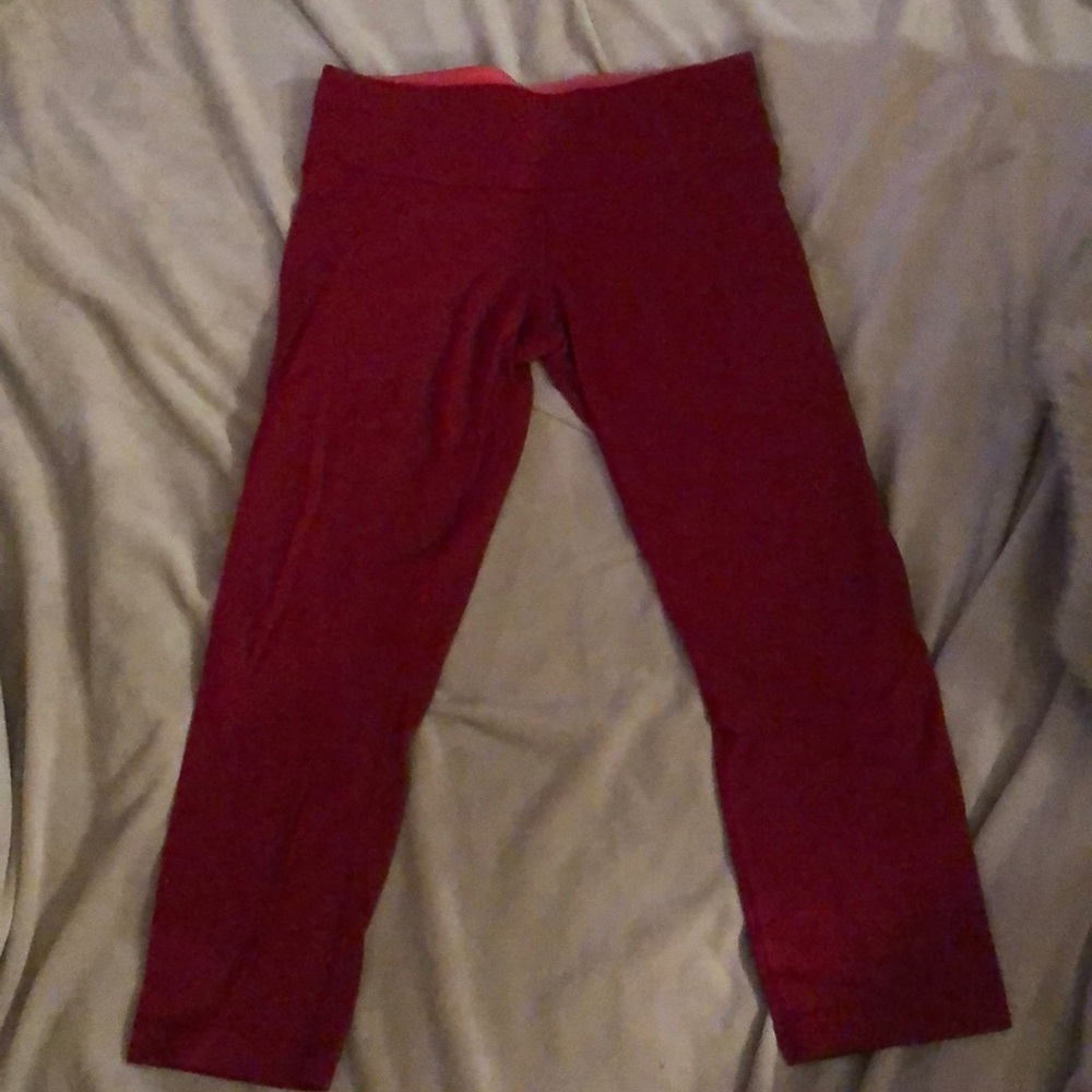 Lululemon wunder under crops